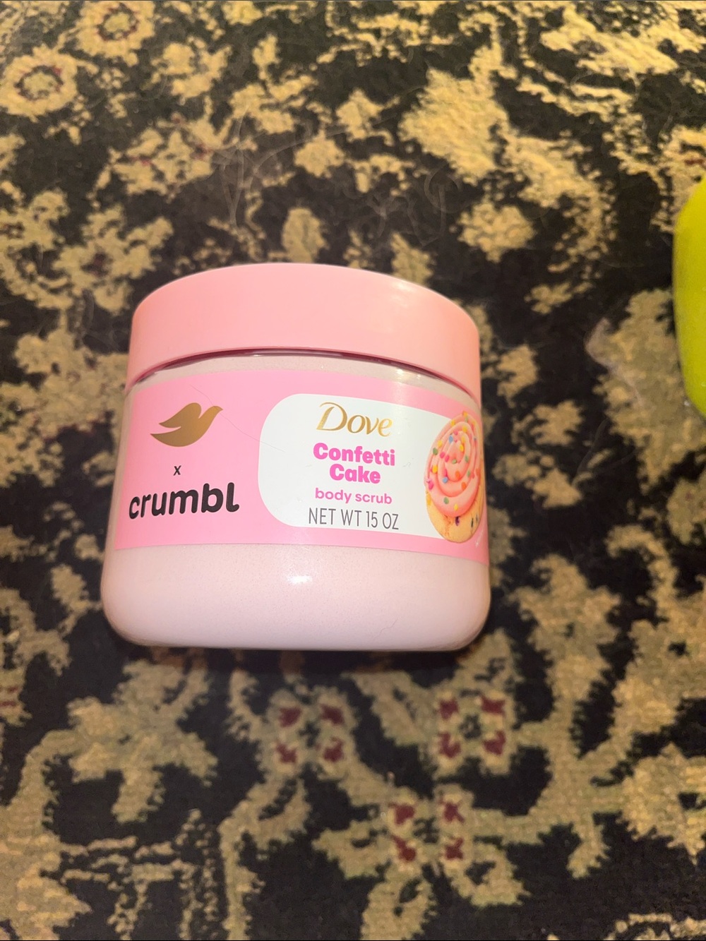 Dove x Crumbl Confetti Cake Body Scrub - Pink